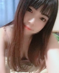 小漾 158cm- D奶 - 24歲  年輕 口交技術好 很敢玩 喜歡玩各種姿勢