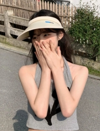 #臺中 小婷 160/A/43/21歲 💧簡介：美腿長髮氣質妹