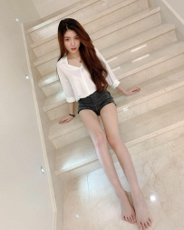 佳佳 163cmC奶23歲  高挑氣質脫俗還有雙美腿