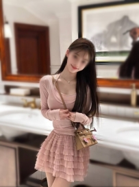 軟妹甜美可人 大奶蜜桃臀 手感極佳  無套口技，舌尖柔順