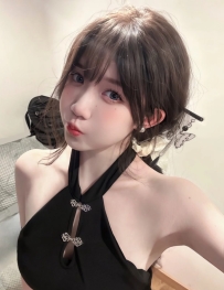 初晴 167cm E奶 50kg 25歲  清純系空姐顏值飄飄欲仙