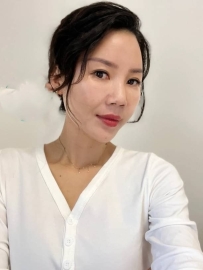#高雄 佩佩｜163cm/Dcup/46y 歷史老師變身騷熟女，50歲保養超好