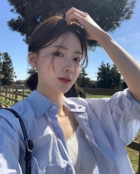 #臺中  安安 163.D.47kg.22歲  臉蛋清新秀氣 白皙誘人身材