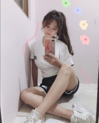 愛拉  165cm47kg 20歲 C奶  鄰家小妹   皮膚白皙粉嫩