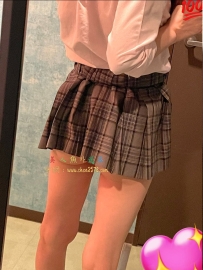 湉兒 156-19歲-C奶-45kg  初下海首發青春肉體