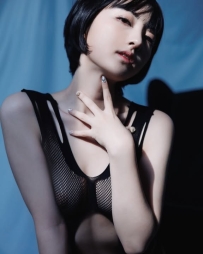 馨心  #欲求不滿人妻  26歲 雙子座  身高162  婚後性生活不如意