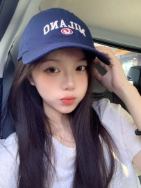 臺南地區 詩涵 158.C.45.19歲  早熟女學生，只色色不讀書，