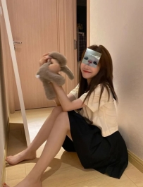 粉粉 155-C-42-20歲  乾淨的清純感 乖巧又溫柔