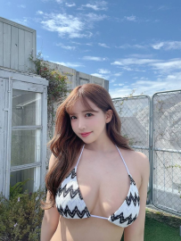 竹君168cm.48kg.小E奶.24歲  絕世美女身材 溫柔甜美