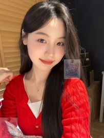 小桃子 158cm 45kg C. 19歲  一位新人妹妹 剛報班還沒有被約過
