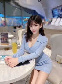 靜怡 163cmE奶27歲  看似文靜 床上擺弄騷資