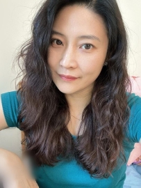 小文  160cm D罩杯 36歲  是一位優雅迷人的熟女姐姐