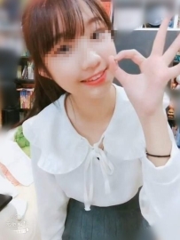 #台北 和娜  152cm B奶 43kg 19歲 又萌又可愛嬌小學生妹 臉蛋幼齒
